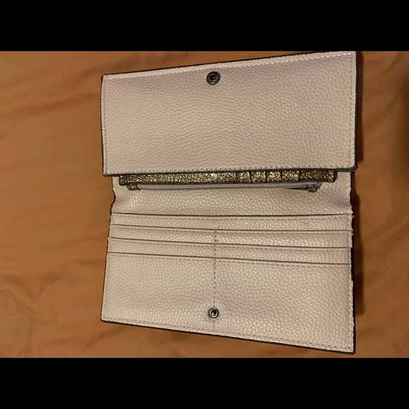 Wallet - Picture 2 of 3